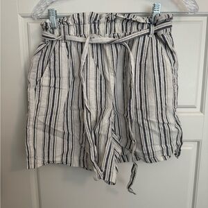 a.n.a Striped Black and White Women Shorts